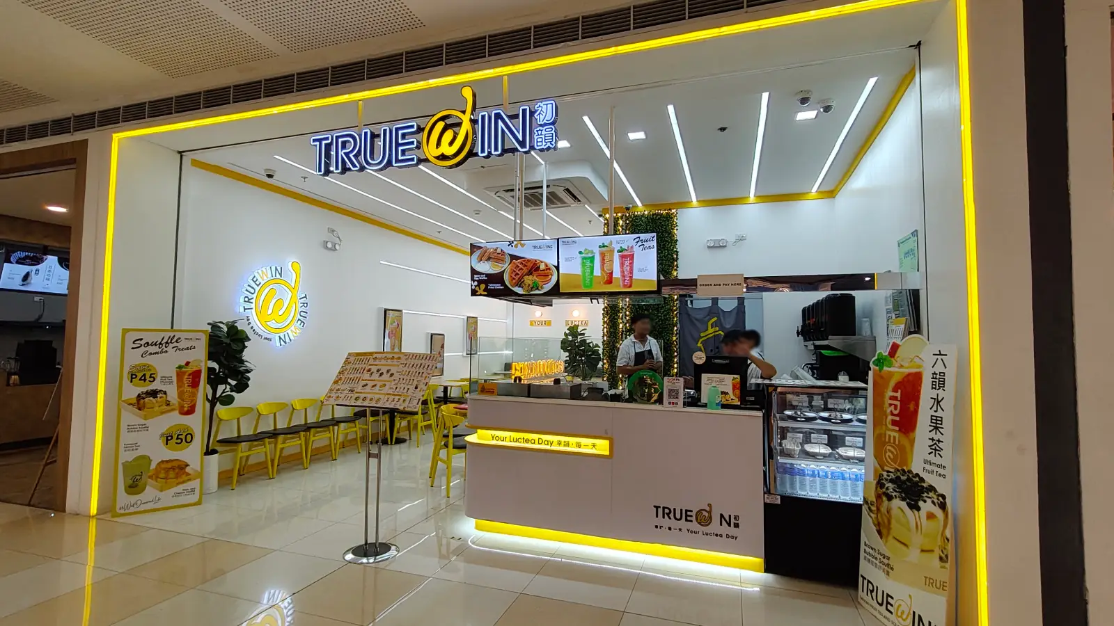 TRUE WIN in SM City North EDSA